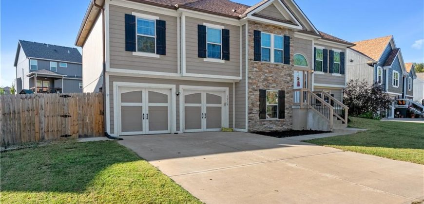 Homes for Sale in Kearney, MO 64060 | 1210 E 15 Street