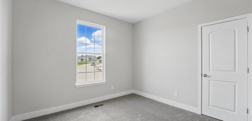 Homes for Sale in Kansas City, MO 64154 | 3041 NW 95th Terrace