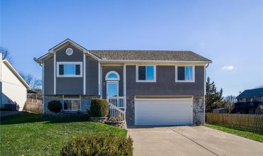 Homes for Sale in Kansas City, MO 64157 | 11425 N Tennessee Avenue