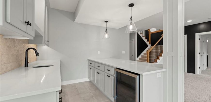 Homes for Sale in Kansas City, MO 64157 | 8716 N Lewis Avenue