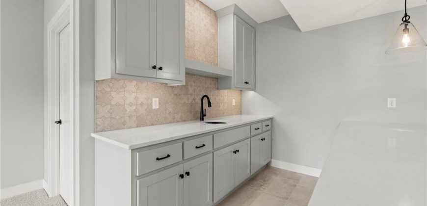 Homes for Sale in Kansas City, MO 64157 | 8716 N Lewis Avenue