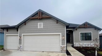 Homes for Sale in Kansas City, MO 64155 | 912 NW 94 Terrace