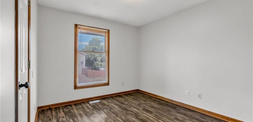 Homes for Sale in Kansas City, MO 64151 | 4235 NW 78th Street