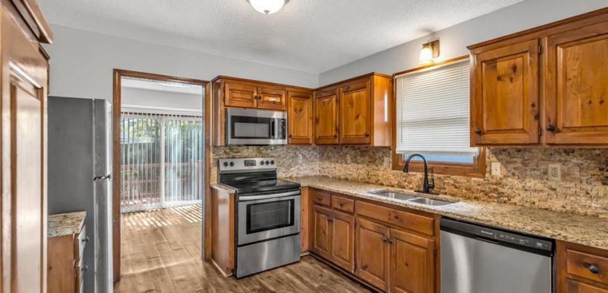 Homes for Sale in Kansas City, MO 64151 | 4235 NW 78th Street