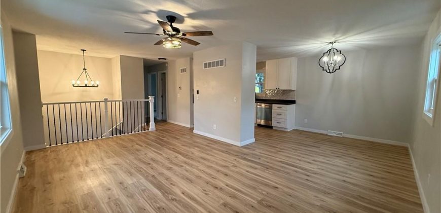 Homes for Sale in Kansas City, MO 64119 | 4924 N Smalley Avenue