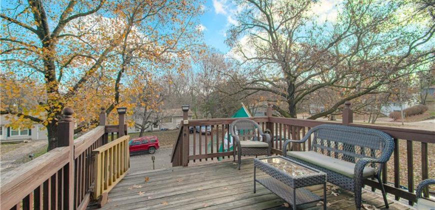 Homes for Sale in Liberty, MO 64068 | 1108 S Prairie Street