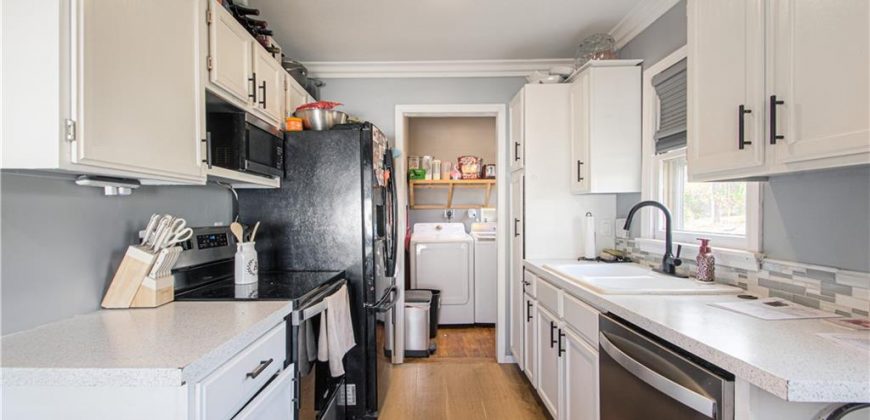 Homes for Sale in Liberty, MO 64068 | 1108 S Prairie Street