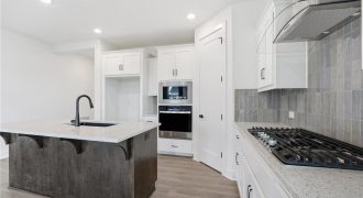 Homes for Sale in Kansas City, MO 64155 | 1701 NW 105th Terrace