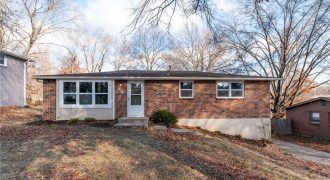 Homes for Sale in Kansas City, MO 64151 | 4402 NW 50th Street