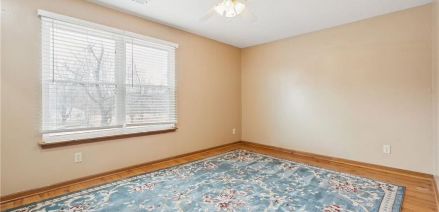 Homes for Sale in Kansas City, MO 64155 | 8418 N Park Court