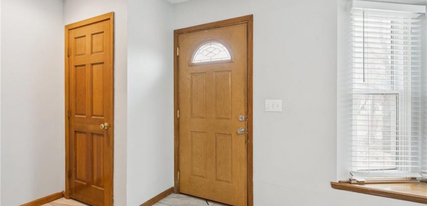 Homes for Sale in Kansas City, MO 64155 | 8418 N Park Court