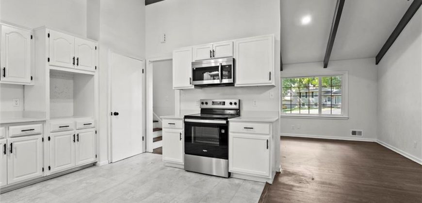 Homes for Sale in Gladstone, MO 64118 | 1601 NE 62nd Terrace