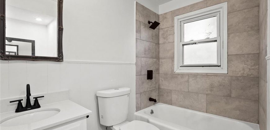 Homes for Sale in Gladstone, MO 64118 | 1601 NE 62nd Terrace