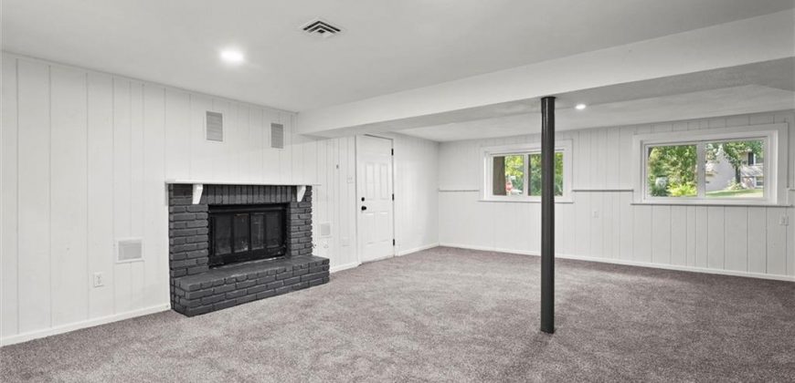 Homes for Sale in Gladstone, MO 64118 | 1601 NE 62nd Terrace