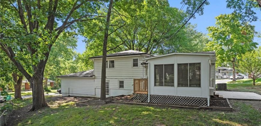 Homes for Sale in Gladstone, MO 64118 | 1601 NE 62nd Terrace