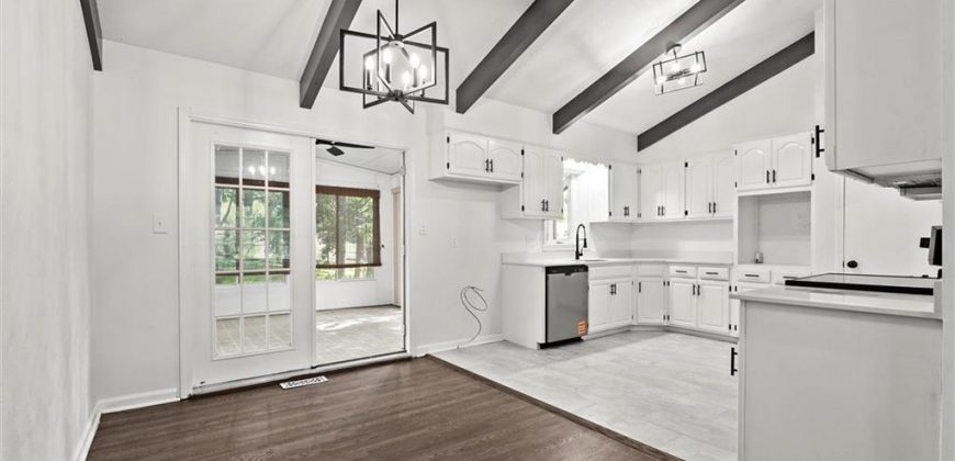 Homes for Sale in Gladstone, MO 64118 | 1601 NE 62nd Terrace