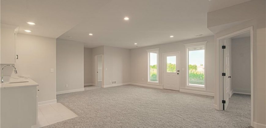 Homes for Sale in Kansas City, MO 64157 | 9808 N Laurel Avenue