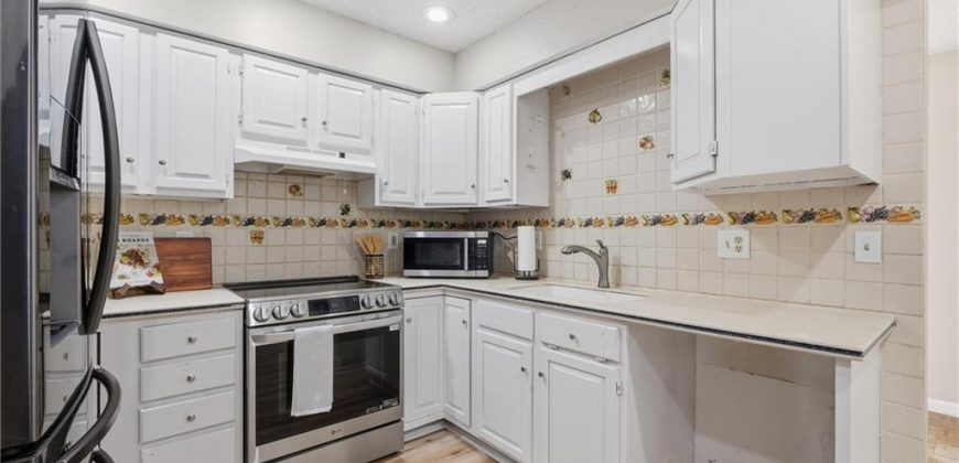 Homes for Sale in Kansas City, MO 64118 | 1032 NW 70TH Court