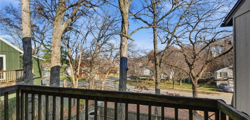 Homes for Sale in Kansas City, MO 64118 | 1032 NW 70TH Court