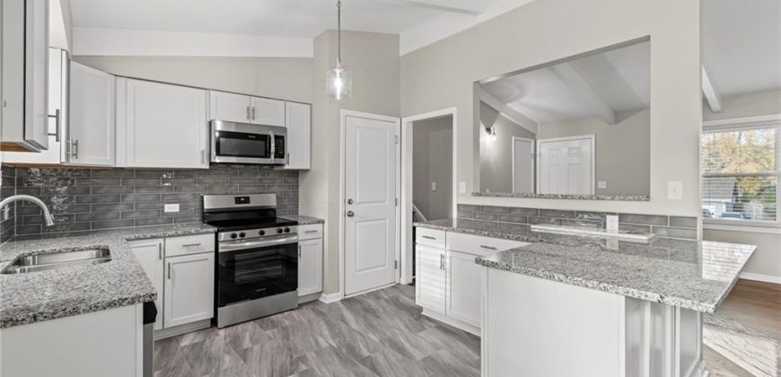 Homes for Sale in Gladstone, MO 64118 | 2001 NE 62ND Street