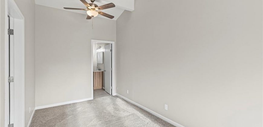 Homes for Sale in Gladstone, MO 64118 | 2001 NE 62ND Street