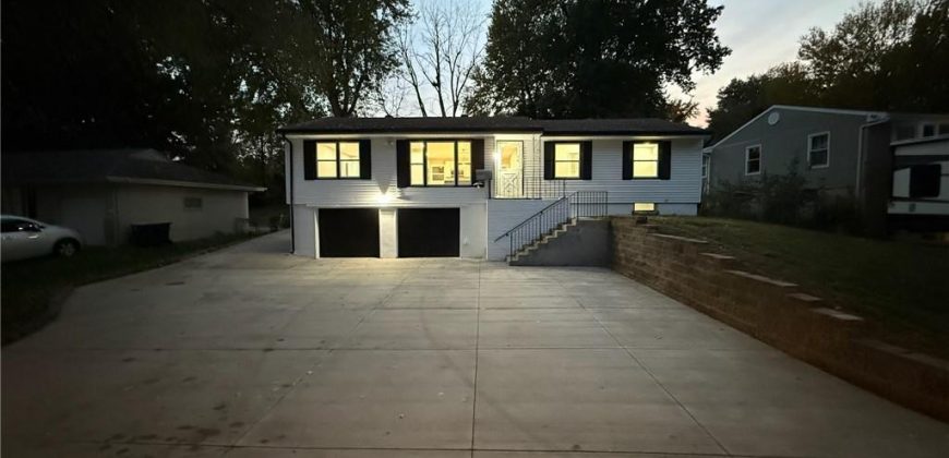 Homes for Sale in Kansas City, MO 64117 | 5221 NE 39th Street