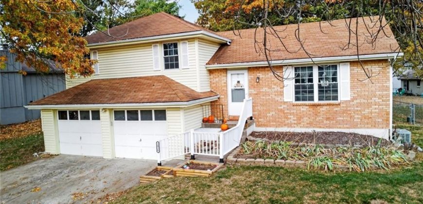 Homes for Sale in Kansas City, MO 64155 | 1016 NE 104 Terrace