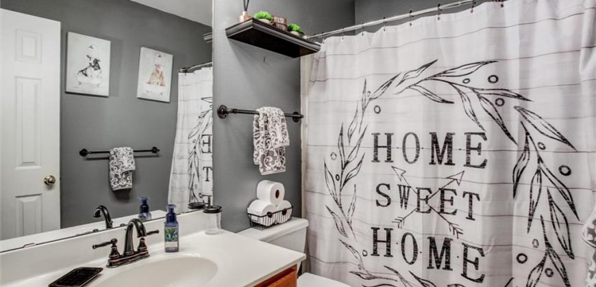 Homes for Sale in Kansas City, MO 64157 | 11425 N Tennessee Avenue