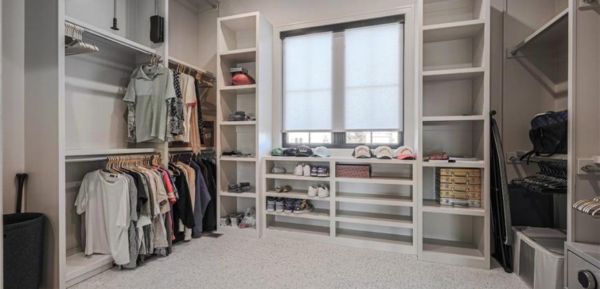 Homes for Sale in Kansas City, MO 64151 | 5818 N Lucerne Avenue