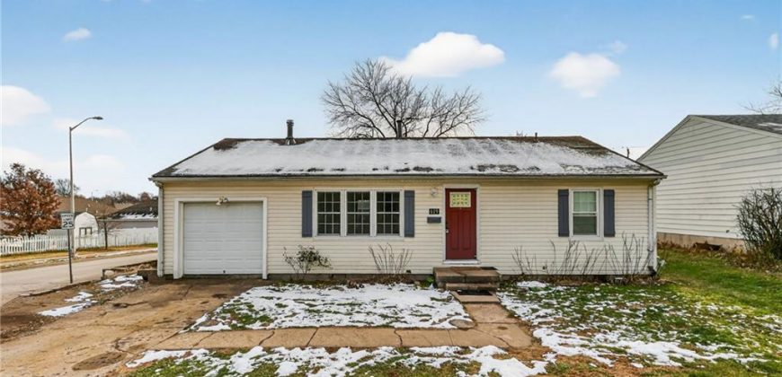 Homes for Sale in Gladstone, MO 64118 | 619 NE 66TH Terrace