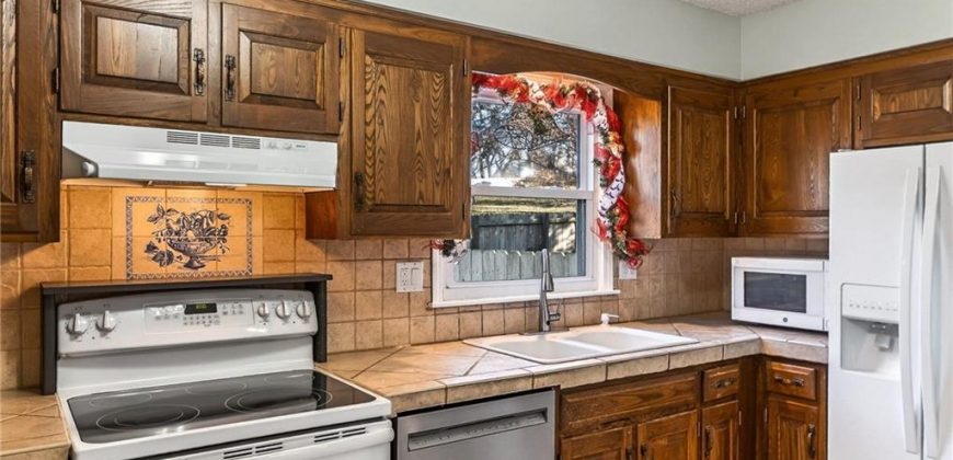 Homes for Sale in Kansas City, MO 64151 | 7407 N Granby Avenue