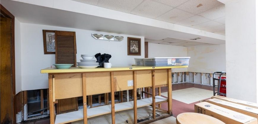 Homes for Sale in Kansas City, MO 64118 | 6000 N Wyandotte Street