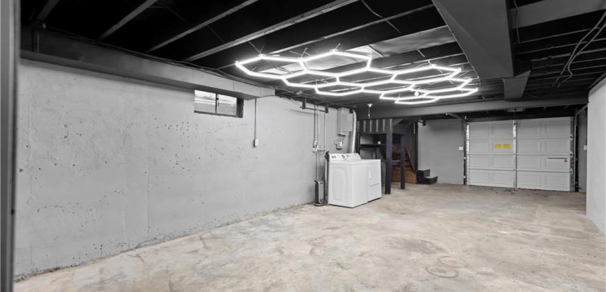 Homes for Sale in Kansas City, MO 64118 | 5405 N Central Street