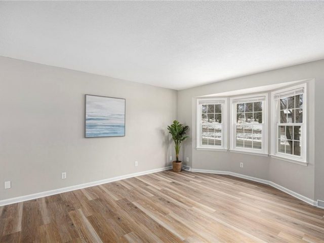 Homes for Sale in Kansas City, MO 64152 | 7000 NW Belvidere Parkway