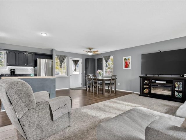 Homes for Sale in Kansas City, MO 64155 | 1016 NE 104 Terrace