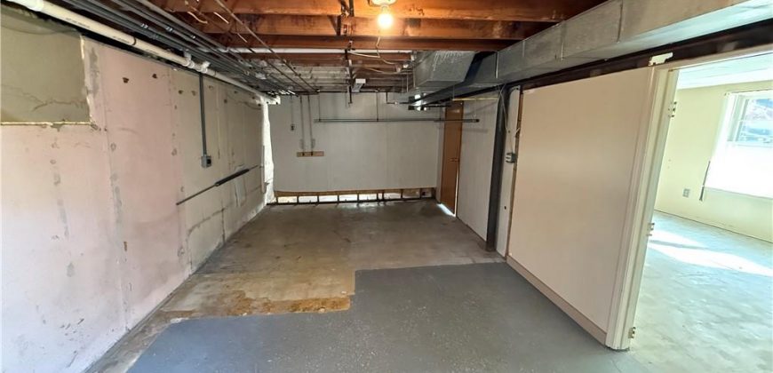 Homes for Sale in Liberty, MO 64068 | 1508  NANCY Lane