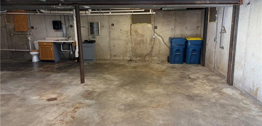 Homes for Sale in Liberty, MO 64068 | 1508  NANCY Lane