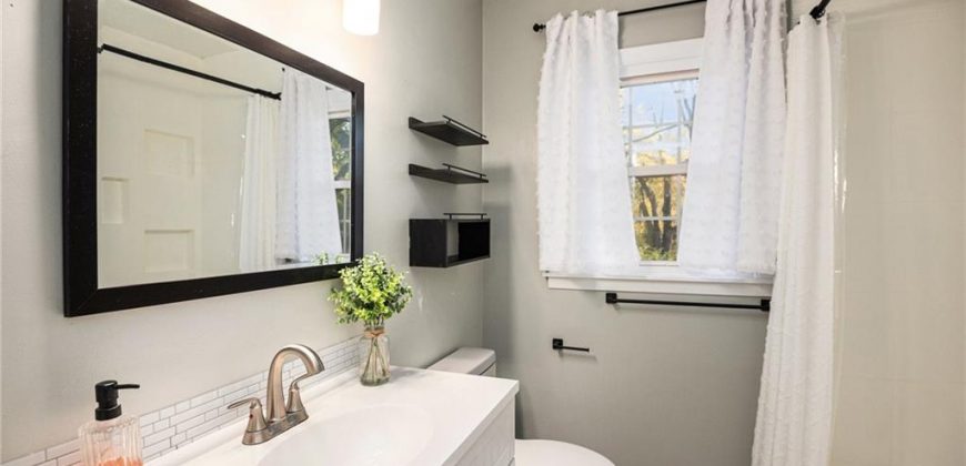 Homes for Sale in Liberty, MO 64068 | 37  Georgia Lane