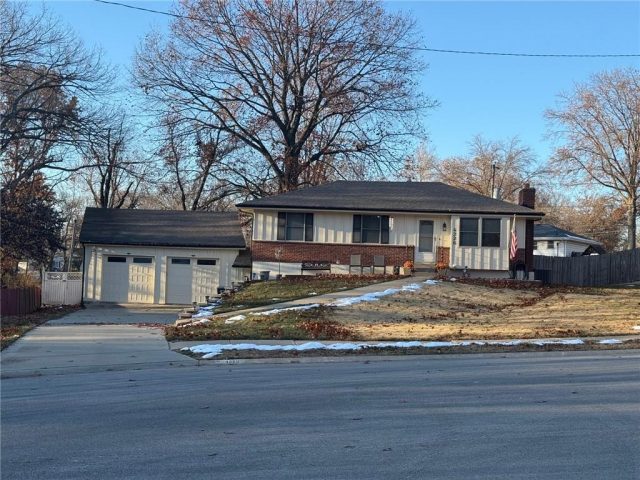 Homes for Sale in Kansas City, MO 64117 | 4226 N Colorado Avenue