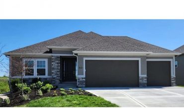 Homes for Sale in Kansas City, MO 64153 | 8216 NW 89th Terrace