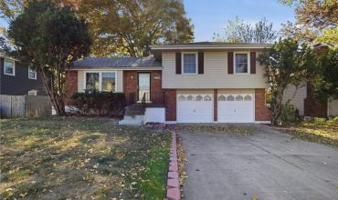 Homes for Sale in Kansas City, MO 64152 | 6929 NW 80th Street