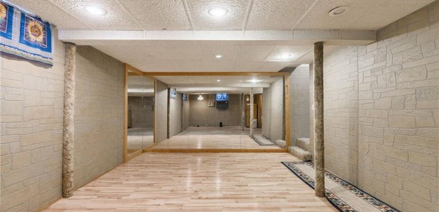 Homes for Sale in Kansas City, MO 64155 | 606 NE 115th Street