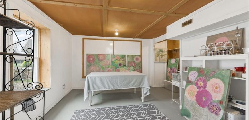 Homes for Sale in Kansas City, MO 64152 | 8116 NW Hampton Road