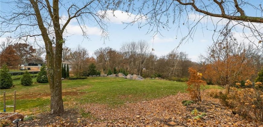 Homes for Sale in Kansas City, MO 64152 | 8116 NW Hampton Road