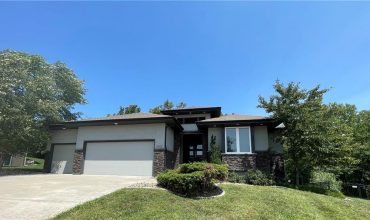 Homes for Sale in Kansas City, MO 64151 | 4602 NW 71st Street