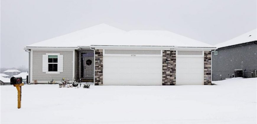 Homes for Sale in Kansas City, MO 64157 | 11721 N Lane Avenue