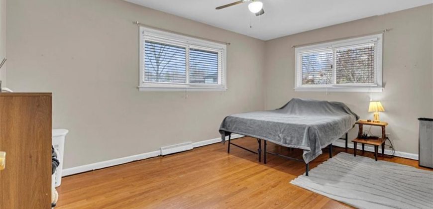 Homes for Sale in Kansas City, MO 64118 | 409 NW 58th Street