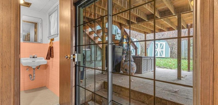 Homes for Sale in Kansas City, MO 64118 | 409 NW 58th Street