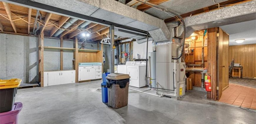 Homes for Sale in Kansas City, MO 64118 | 409 NW 58th Street