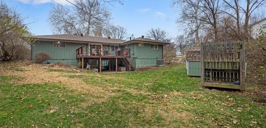 Homes for Sale in Kansas City, MO 64118 | 409 NW 58th Street